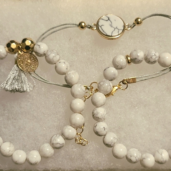 White Howlite Gemstone Crystal Bracelets - Picture 5 of 5